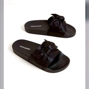 Steve Madden Slides
